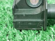 Датчик удара Mercedes-Benz E-Class W212 271860