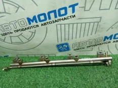 Топливная рампа Volkswagen Passat B6 AXZ
