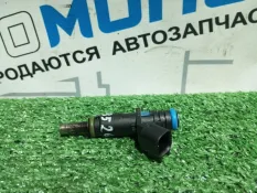 Форсунка топливная Chevrolet Cruze J300 F16D4