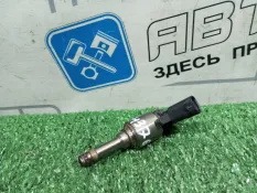Форсунка топливная Audi A4 B8 CDH