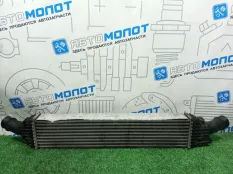 Интеркулер Audi A4 8K5 CDH