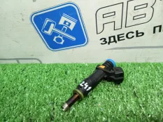 Форсунка топливная Chevrolet Cruze J300 F18D4
