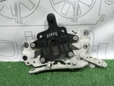 Петля капота левая BMW 5-Series F11 N52B25AF