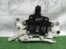 Петля капота правая BMW 5-Series F11 N52B25AF