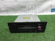 CD-Чейнджер Audi A4 B8 CDH
