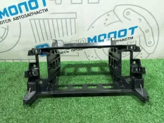 Рамка магнитолы BMW 5-Series F10 N52B30AF