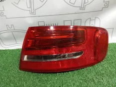 Фонарь задний правый правый Audi A4 B8 CDH