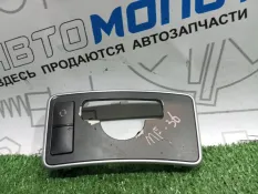 Кнопка Mercedes-Benz E-Class W212 271860