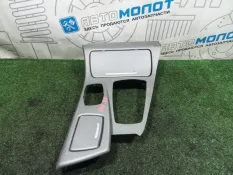 Консоль КПП BMW 5-Series F10 N52B30AF