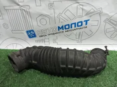 Патрубок воздушного фильтра Hyundai Santa FE D4HB