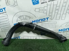 Патрубок интеркулера Volvo V60 B4164T
