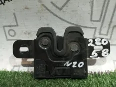 Замок капота Volvo XC60 B4204T7