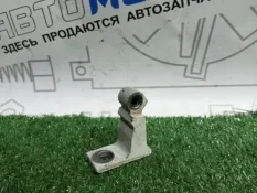 Петля двери Audi A6 C7 CHV