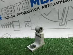 Петля двери Audi A6 C7 CHV