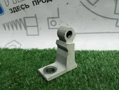 Петля двери Audi A6 C7 CHV