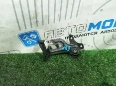 Крюк замка капота Volvo XC60 B6304T2