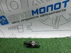Форсунка топливная Cadillac DeVille 4.6L V8
