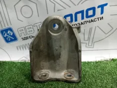 Опора ДВС правая Nissan Teana J32 VQ25DE