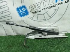 Петля капота BMW 5-Series E61 N52B25AF