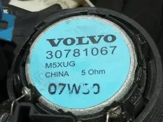 Крышка динамика Volvo S80 2