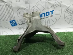 Кронштейн двигателя Audi A4 B8 CDH