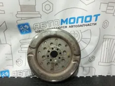 Маховик Audi Q3 CCZB