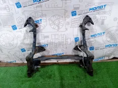 Подрамник передний передний Audi A6 C7 CHV