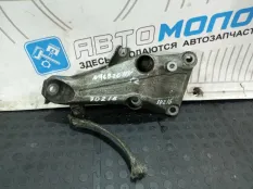 Кронштейн двигателя BMW 1-Series E87 N46B20BY