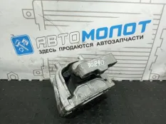 Подушка двигателя Audi Q3 CCZB