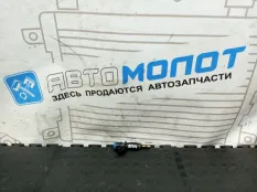 Форсунка топливная Chevrolet Cruze J300 F16D4 2008