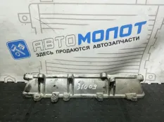 Коллектор впускной левый Toyota Land Cruiser 200
