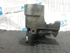 Корпус масляного фильтра Toyota Land Cruiser 200