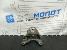 Кронштейн двигателя левый Toyota Land Cruiser 200