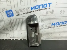 Корпус фары передний левый Lincoln Town Car 1