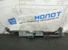 Жабо Lincoln Town Car 1 ПОКОЛЕНИЕ 1980 - 1989 1986