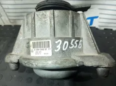 Подушка двигателя Mercedes-Benz C-Class W204