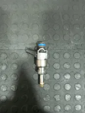 Форсунка топливная Audi A7 4G CGW