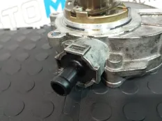 Насос вакуумный Audi A4 8K5 CAL