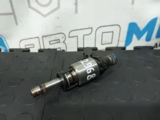 Форсунка топливная Audi A4 B8 CDH