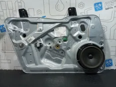 Стеклоподъемный механизм Volkswagen Tiguan 5N1 CAW