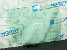 Стекло двери задней правой Subaru Legacy