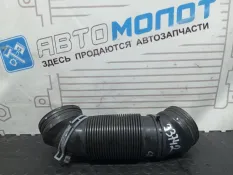 Патрубок воздушного фильтра Volkswagen Passat B7