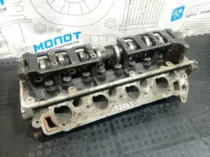 Головка блока (ГБЦ) Lincoln Town Car 5.0L V8