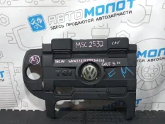 Крышка двигателя декоративная Volkswagen Golf 6