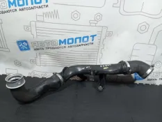 Патрубок интеркулера Audi A3 8PA CDA