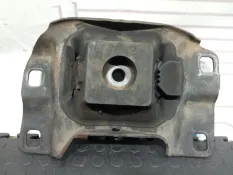 Подушка ДВС Mazda Axela 3 Premacy BK LF LF-VE