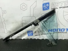 Стекло двери задней левой Mercedes-Benz CLS-Class