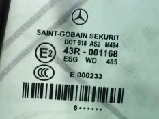 Стекло двери задней левой Mercedes-Benz CLS-Class