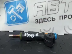 Форсунка топливная Chevrolet Cruze J300 F18D4