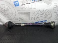 Привод в сборе передний правый Audi A3 8PA CAXC